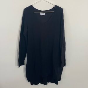 Women’s Long V-Neck Sweater